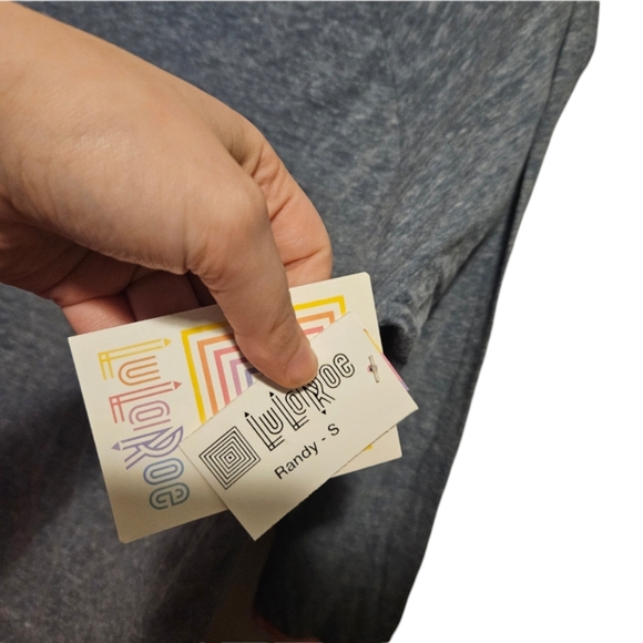 Lularoe Randy t-shirt size small - Picture 2 of 2